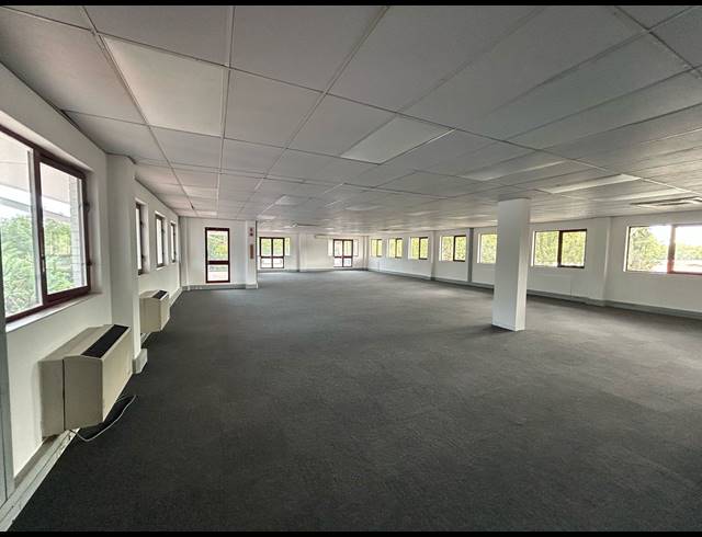 587M² OFFICE TO LET IN RIVONIA